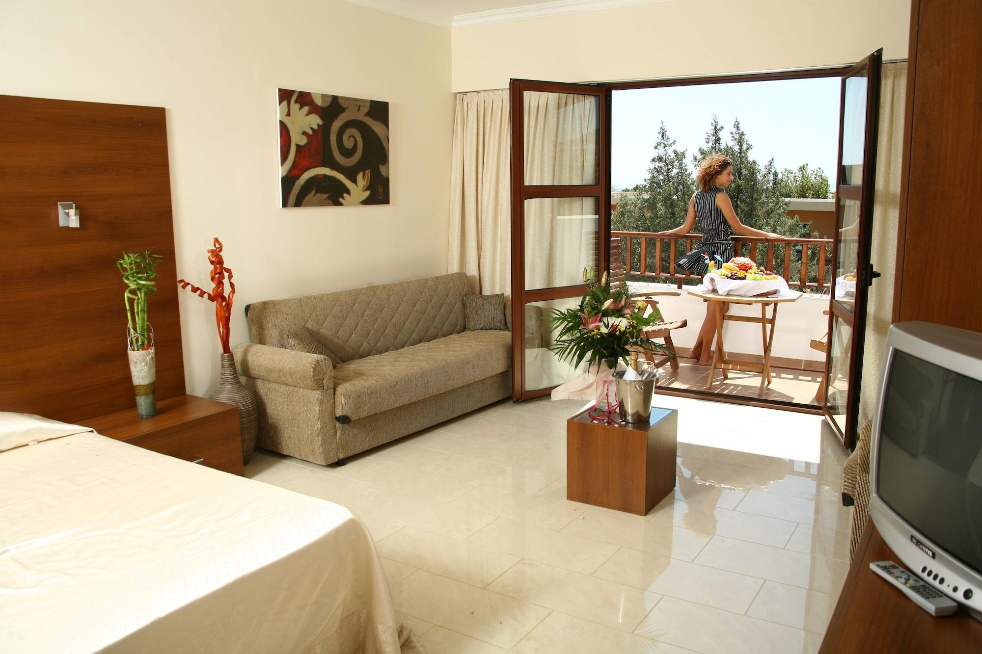 Costa Lindia Beach Lartos Room photo