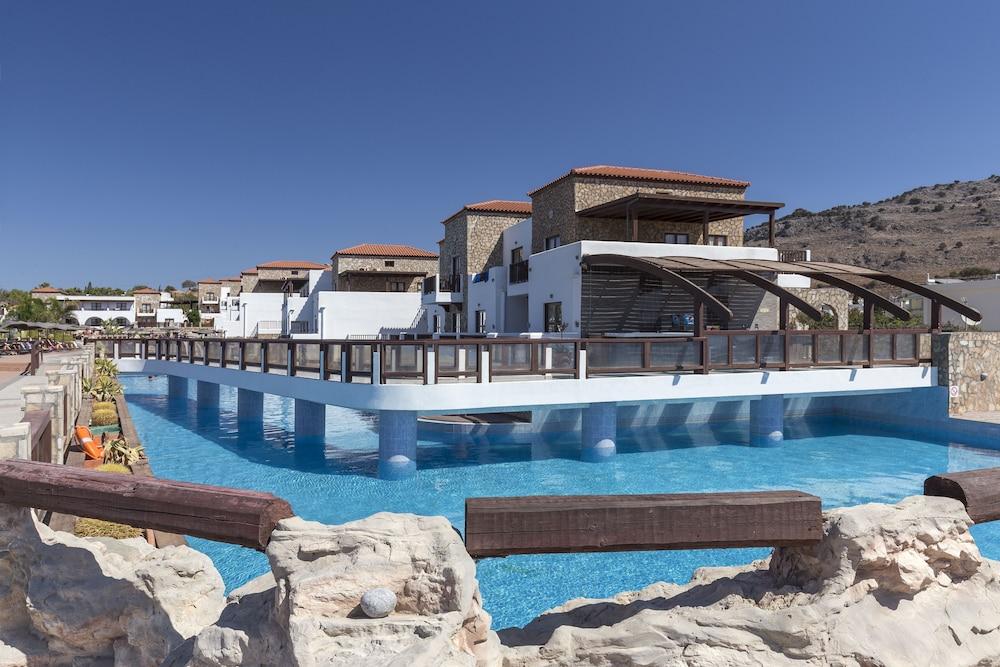 Costa Lindia Beach Lartos Exterior photo