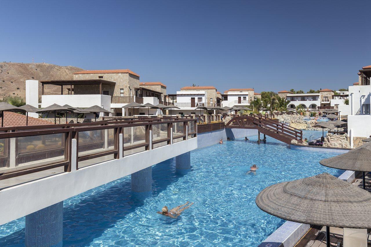 Costa Lindia Beach Lartos Exterior photo