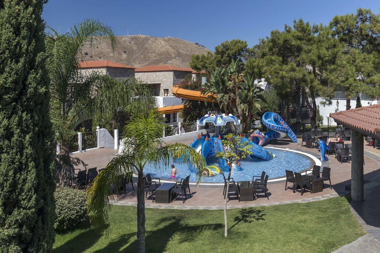 Costa Lindia Beach Lartos Exterior photo