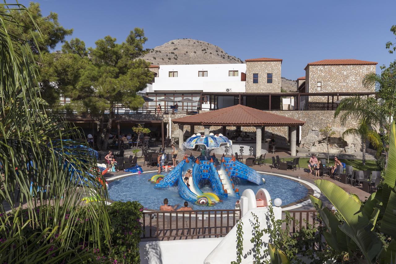 Costa Lindia Beach Lartos Exterior photo