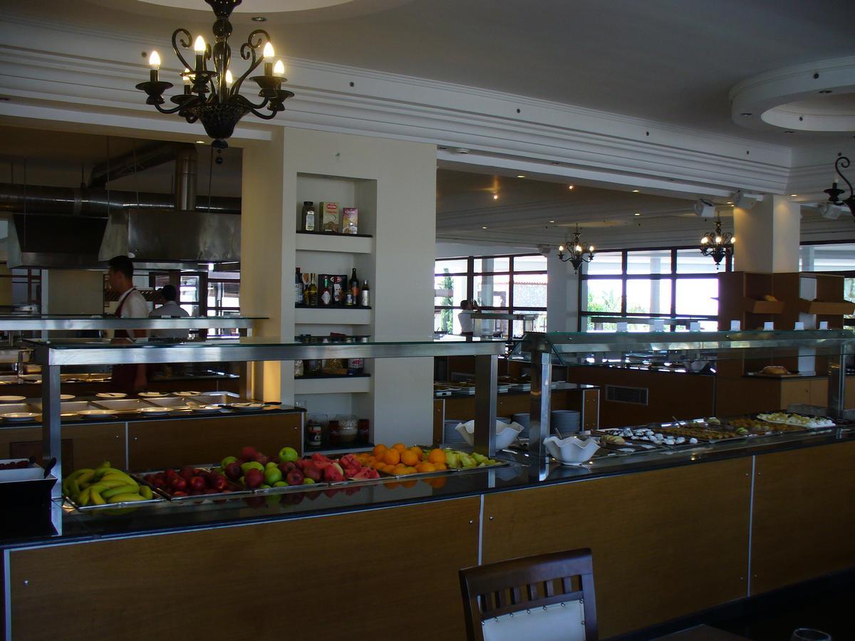Costa Lindia Beach Lartos Exterior photo