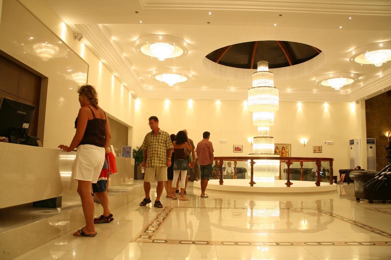 Costa Lindia Beach Lartos Exterior photo